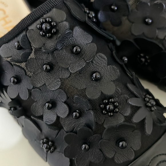 Authentic Chanel  mules - Picture 13 of 17